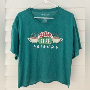 Friends Central Perk Cropped T-Shirt Size XXL